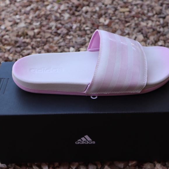 Adidas Women's Adilette Comfort Slide Sandal - Picture 3 of 6